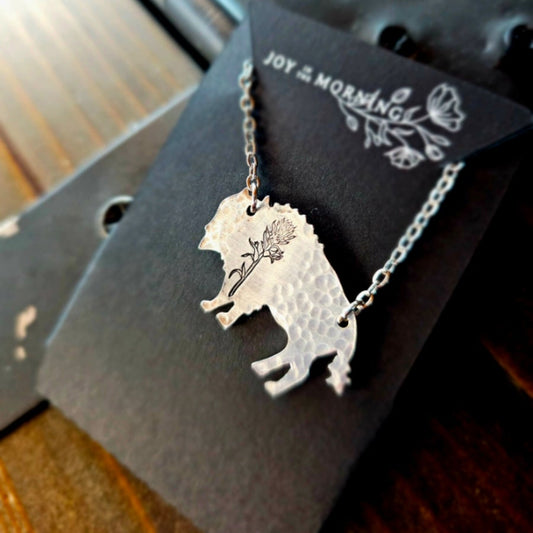 Wyoming Indian Paintbrush Bison Necklace